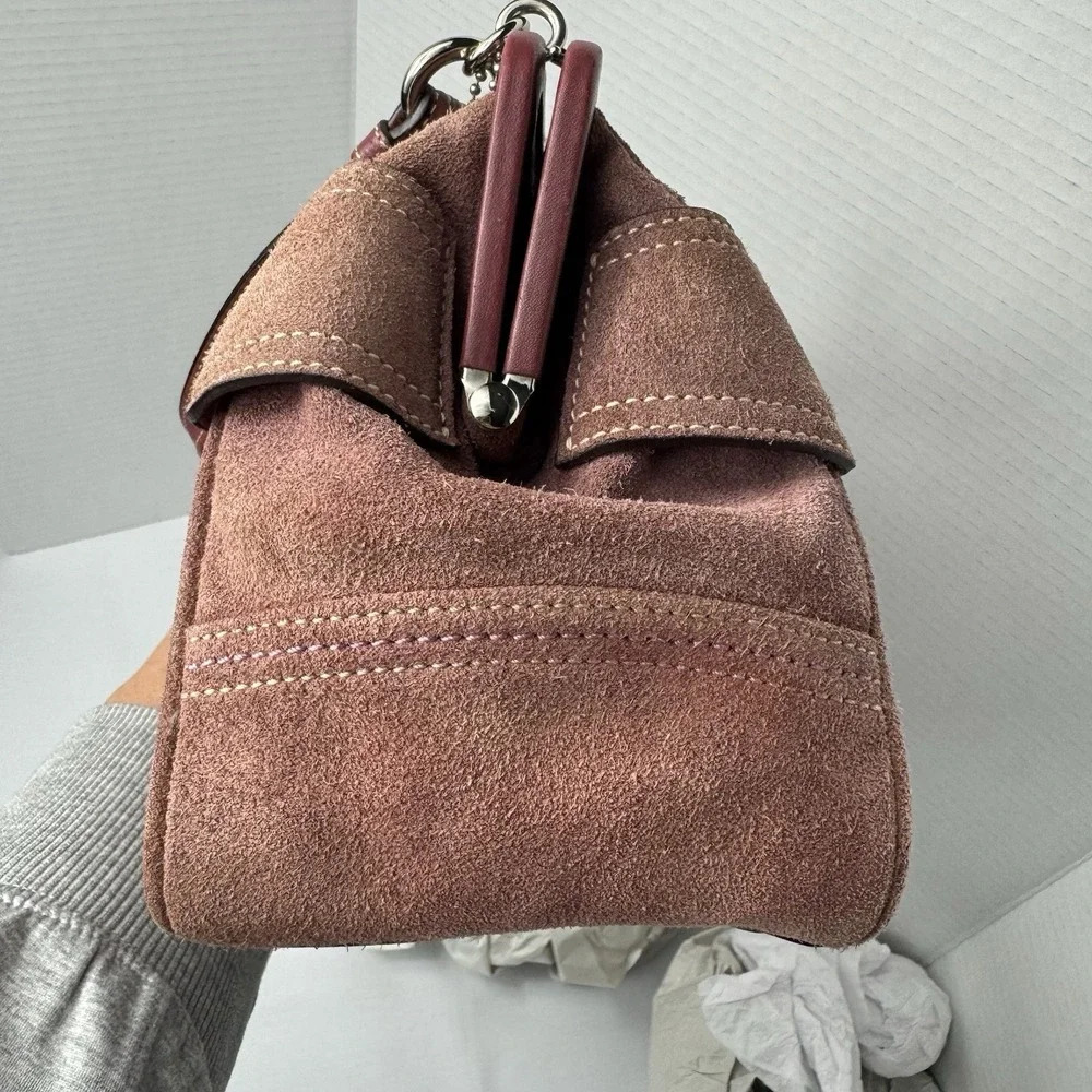 Vintage Coach 8A25 Suede Soho Mini Doctor Bag/Framed Kisslock Purse Oxblood Rare - Picture 16 of 16